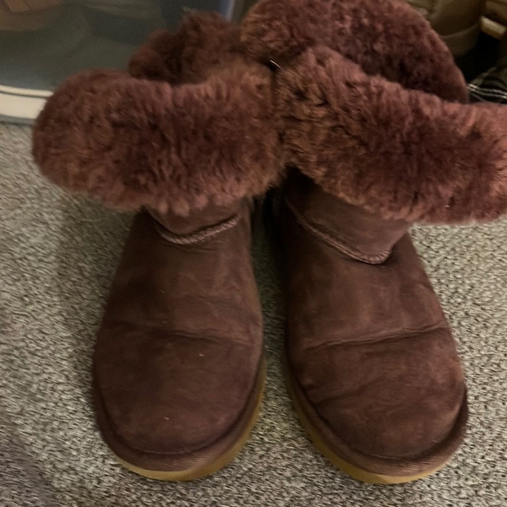Kids size 4 plum Bailey Button UGG boot.